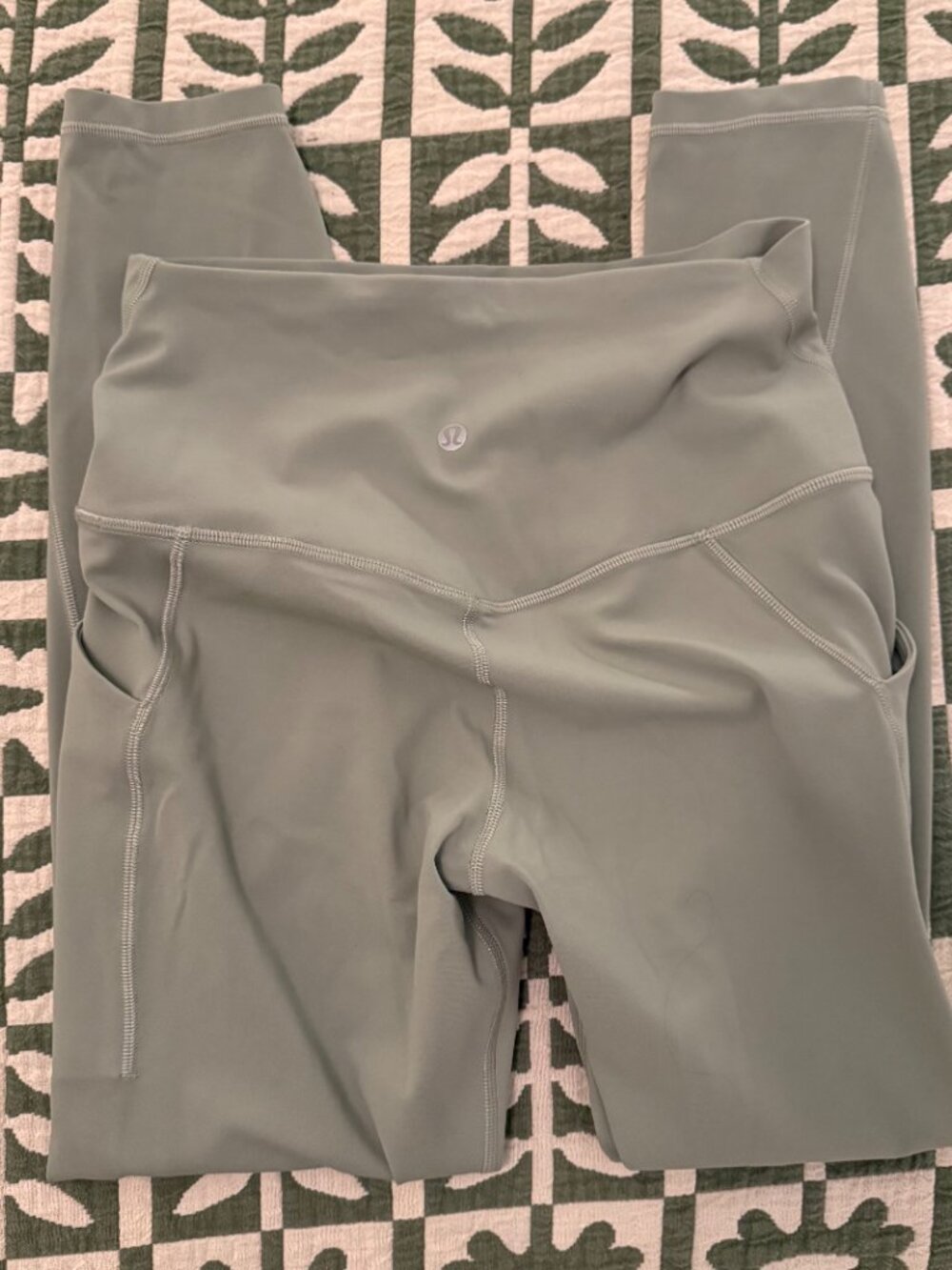 lululemon Align with Pockets 25" - Picture 2 of 3